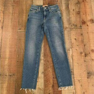 7 for all mankind women's size 26 Roxanne ankle skinny jeans with frayed hem